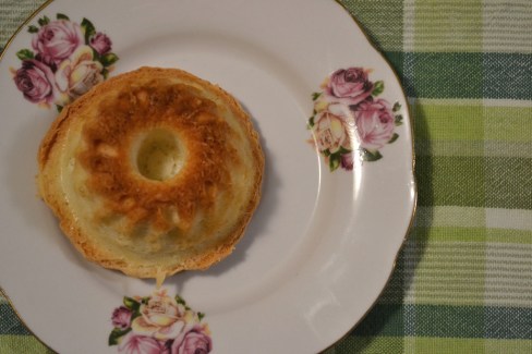 Simple Egg White Cake